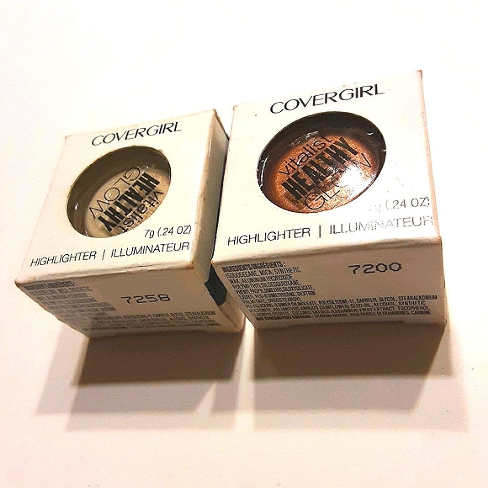 2 Covergirl NEW set of 2 glow highlighter illuminatuer